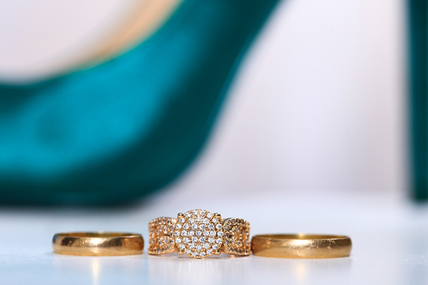 耀的拼音是什么